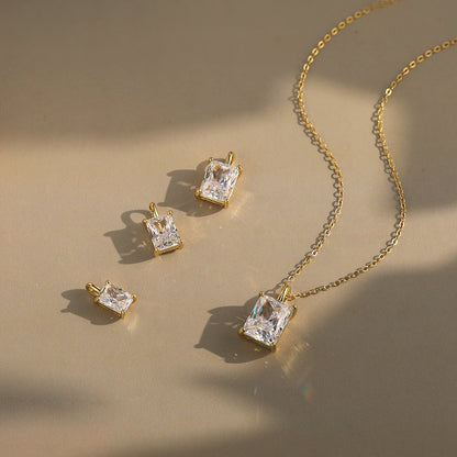 Luxury Solitaire Ideal Cut Moissanite Necklace